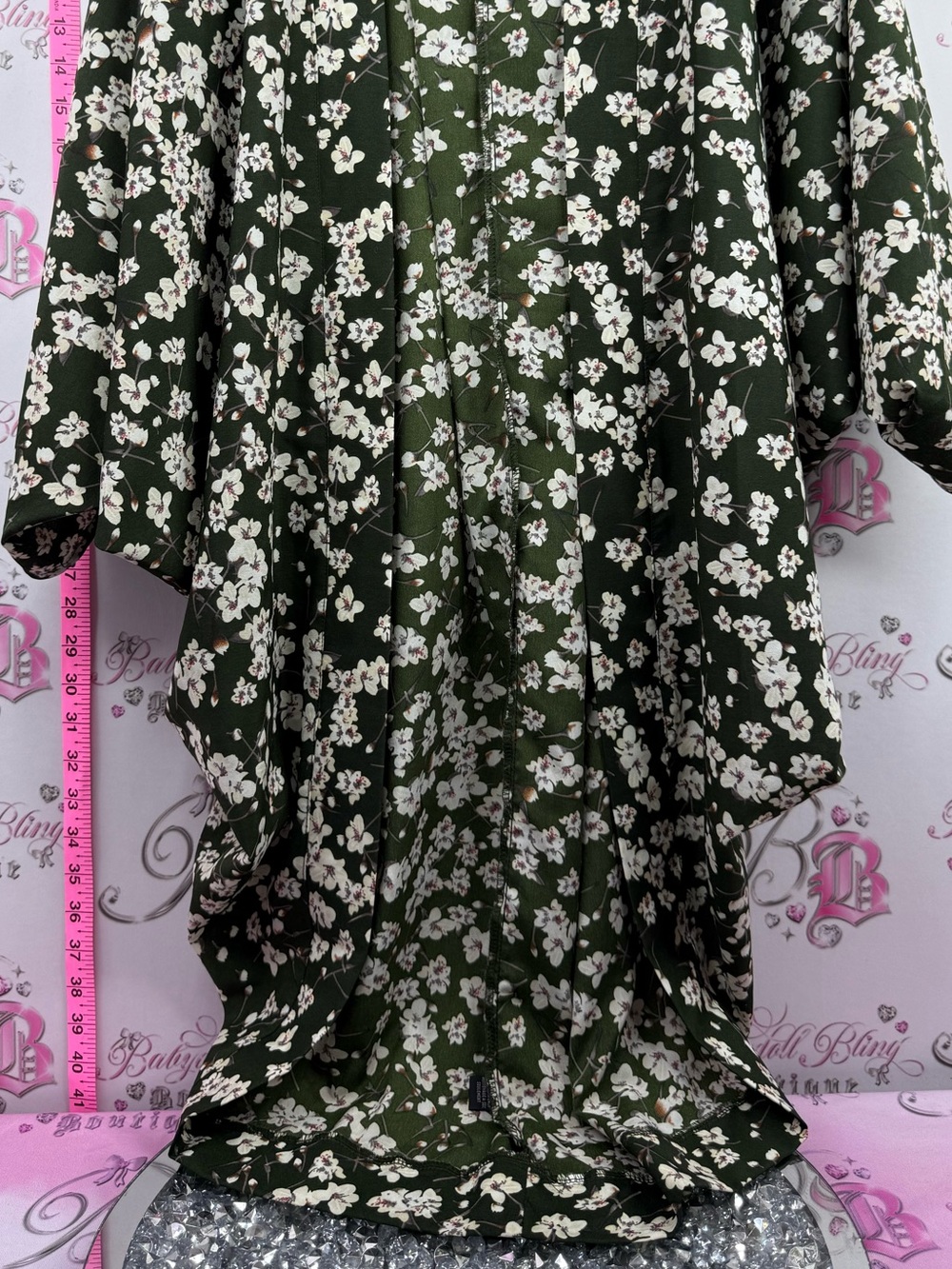 ROFFE cardigan Women's Floral Open-Front Kimono Cape - Olive Green/White - Picture 7 of 11